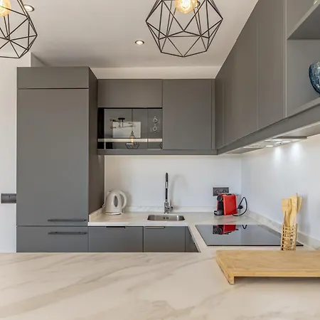 Aguamarina Golf Pool Near Marbella شقة إِستيبونا