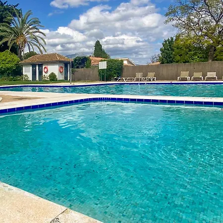 Golf & Country Club Relax Y Piscina Cerca Marbella Apartment *