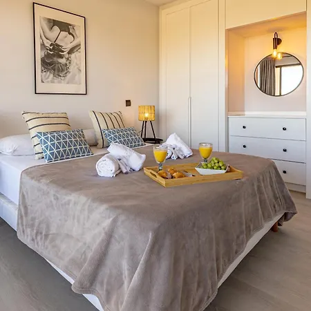 Daire Aguamarina Golf Pool Near Marbella